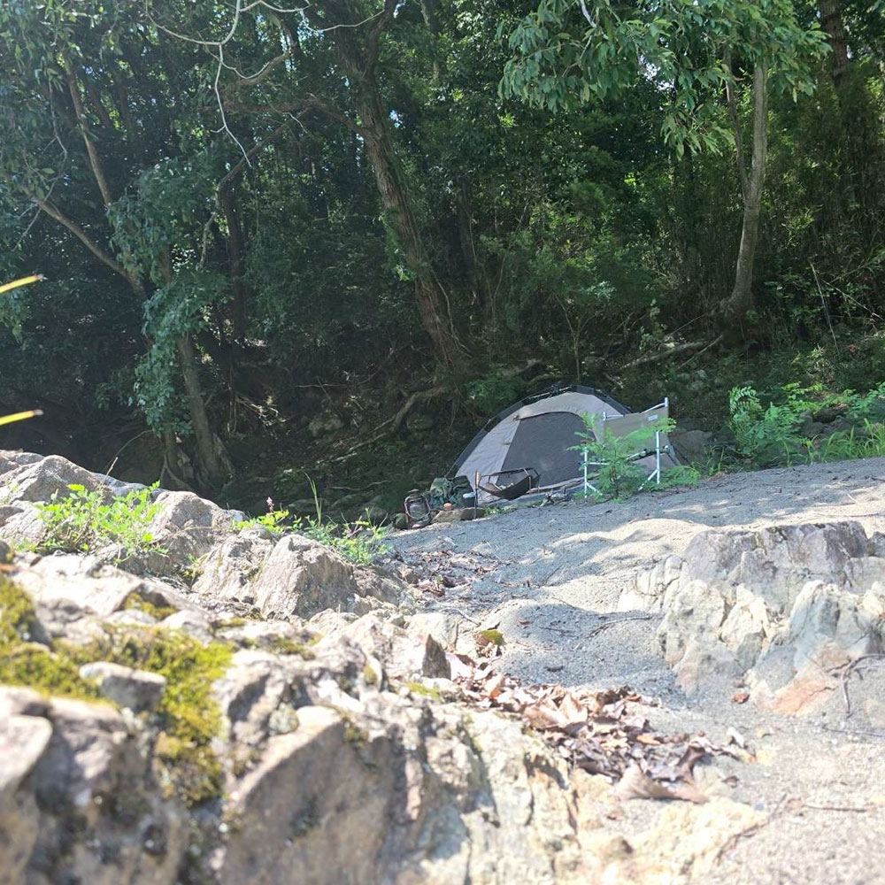 bushcraft campsite otsuki yamanashi japan